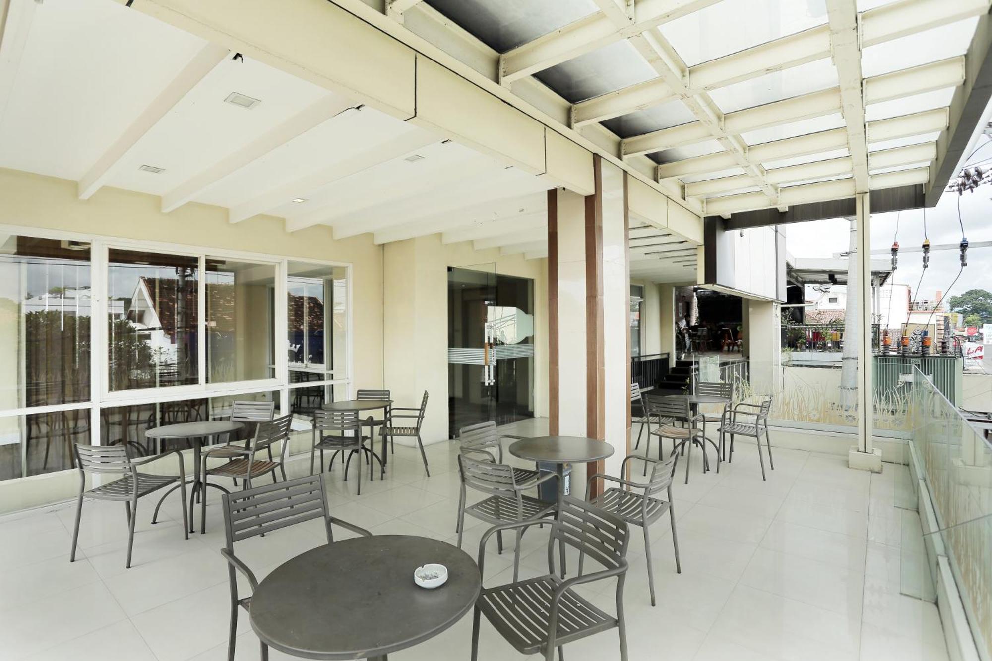 D'Kalpa Hotel Demangan Yogyakarta Extérieur photo