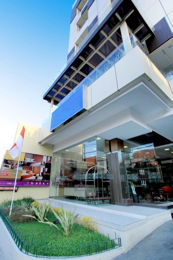 D'Kalpa Hotel Demangan Yogyakarta Extérieur photo